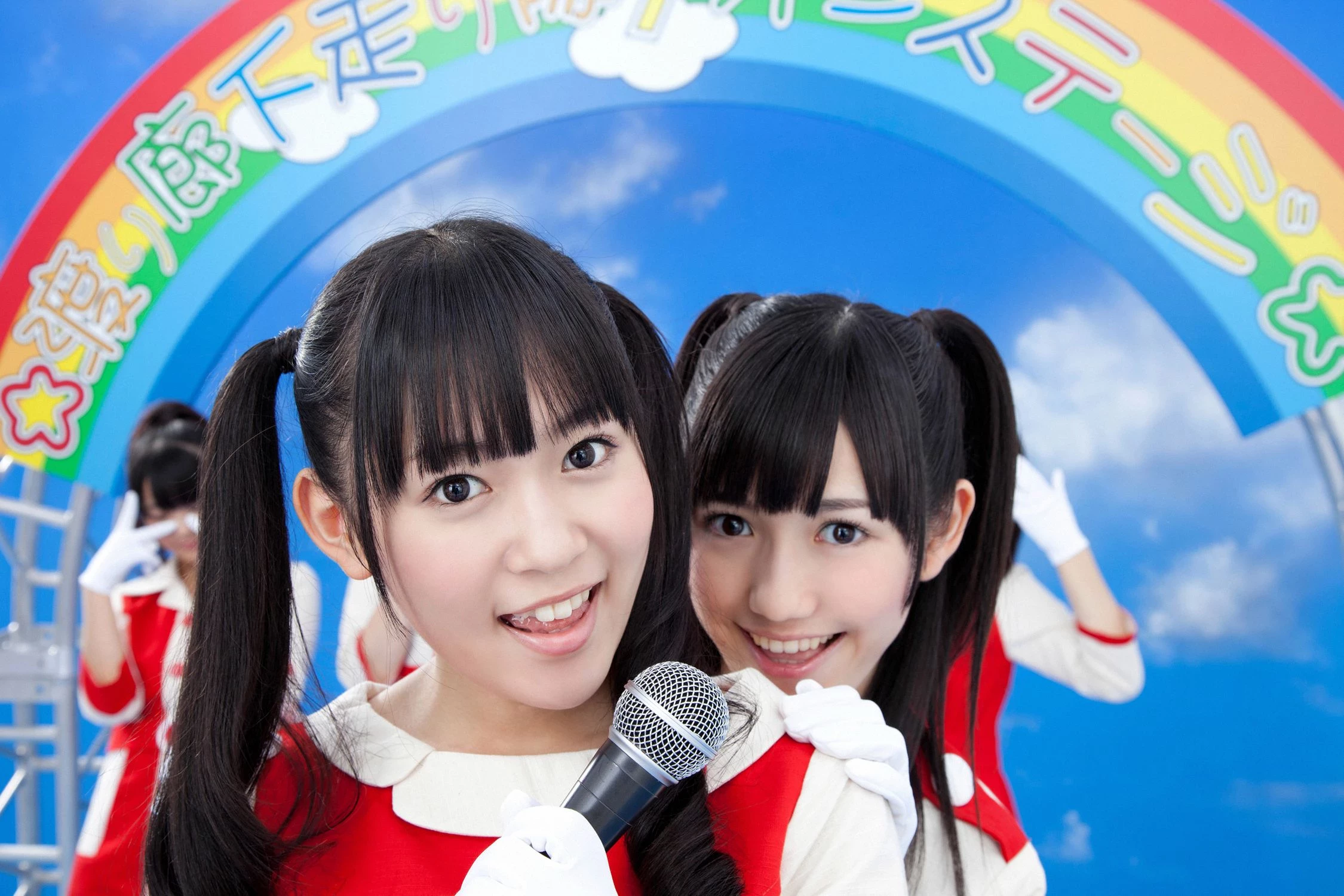 30600875.webp