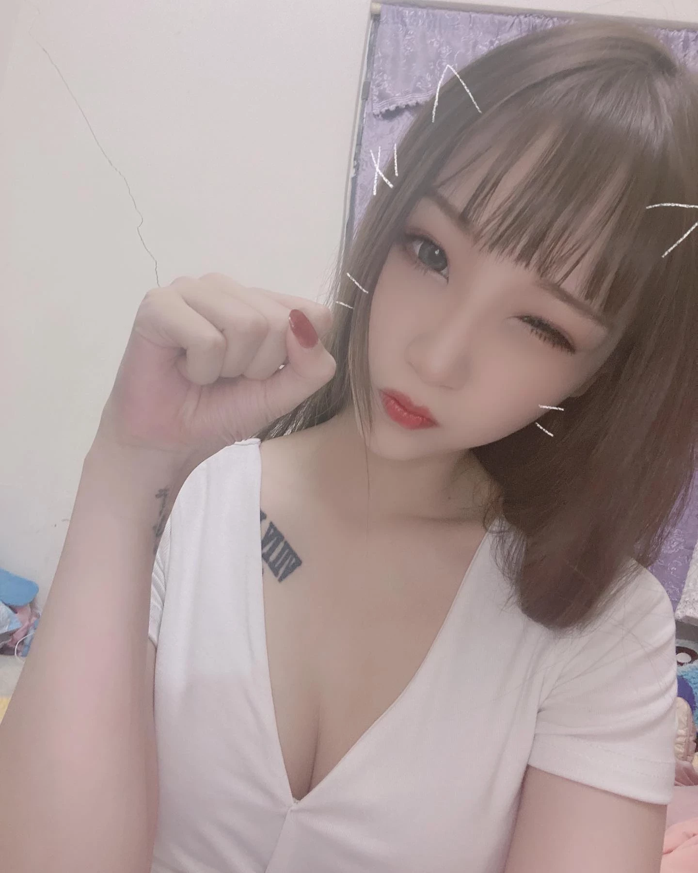 19707563.webp