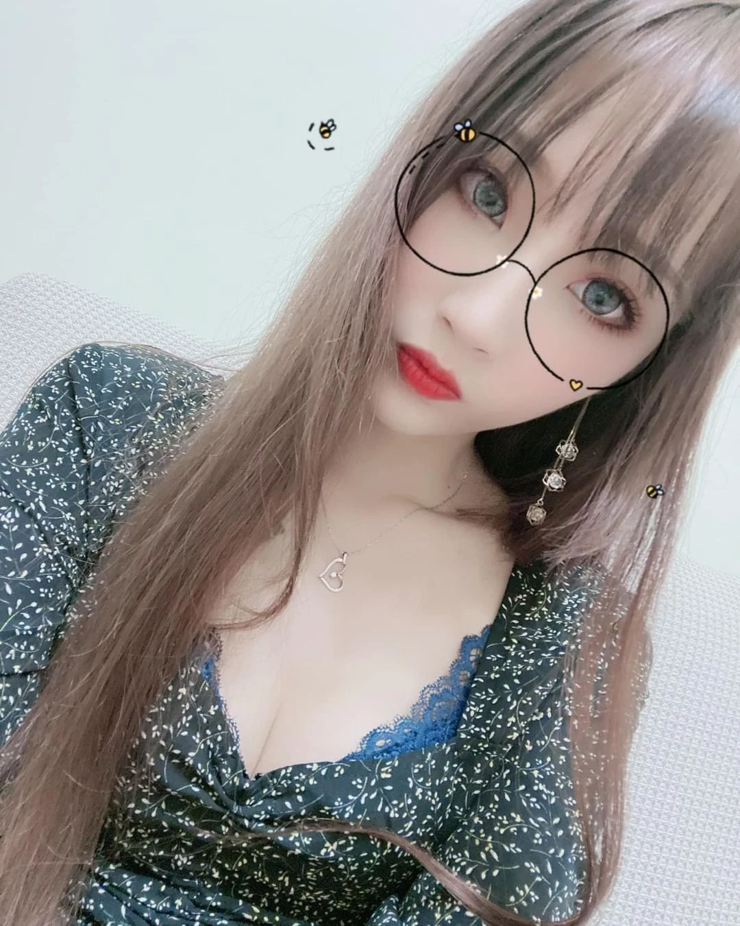 19707566.webp