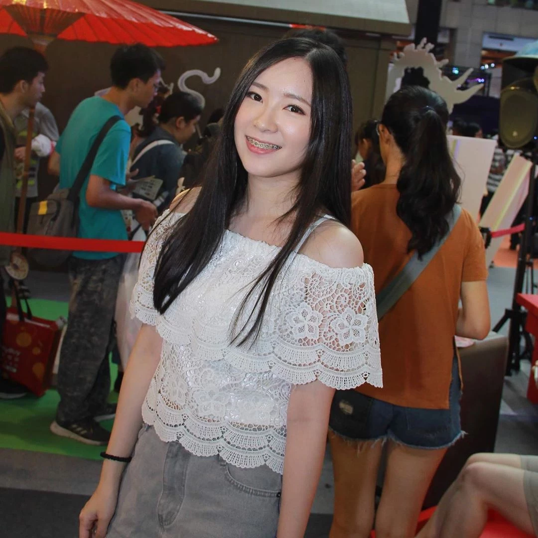 4103718.webp