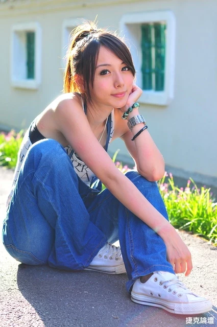 17653158.webp