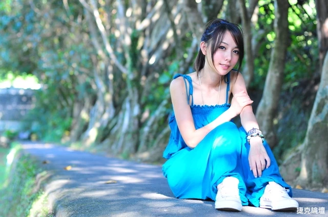 17653163.webp