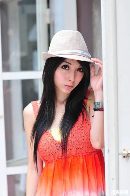 17653058.webp