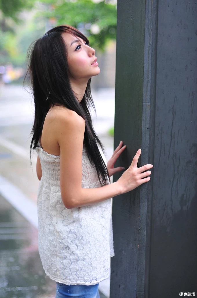 17653070.webp