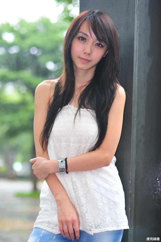 17653071.webp