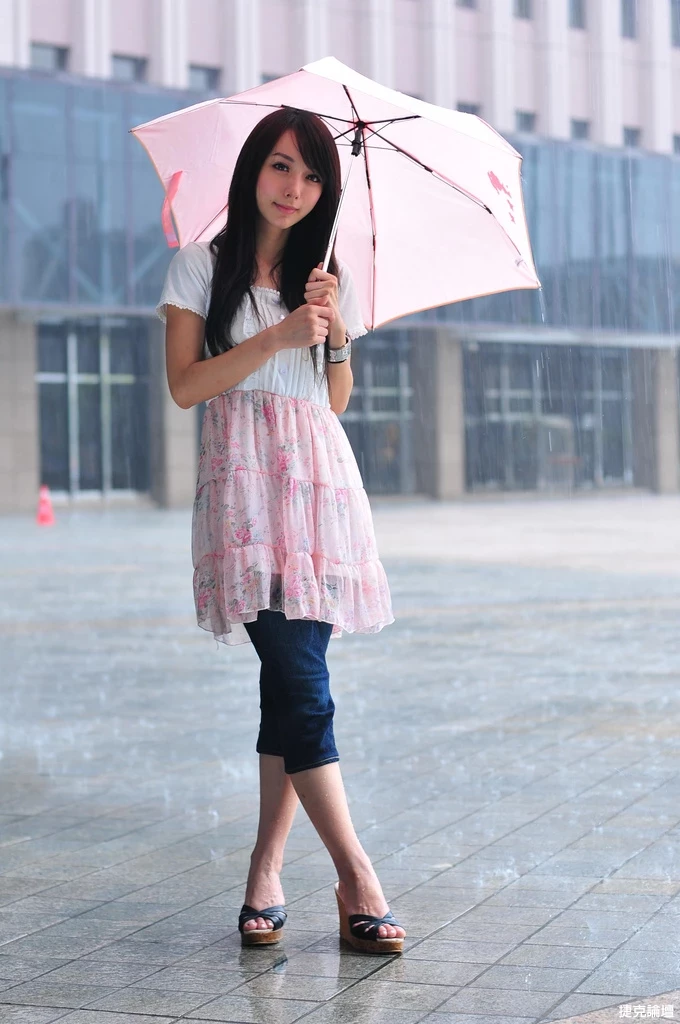 17653076.webp