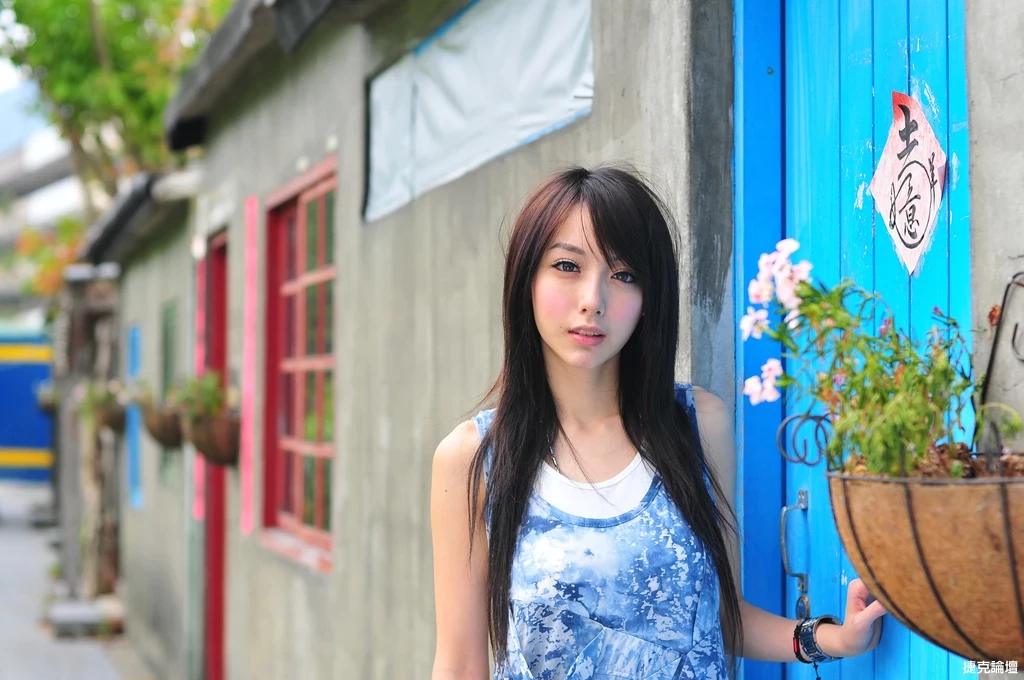 17653087.webp