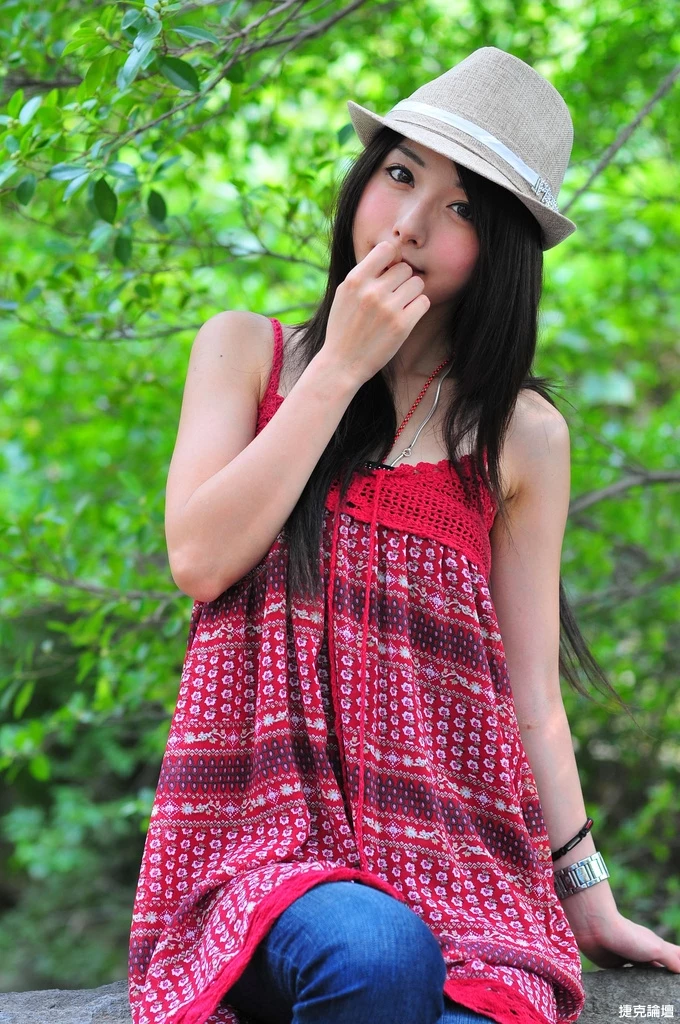 17653123.webp