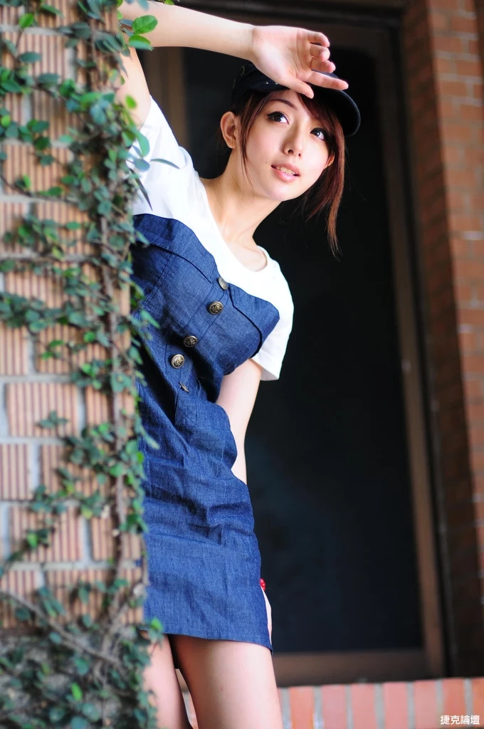 17653127.webp