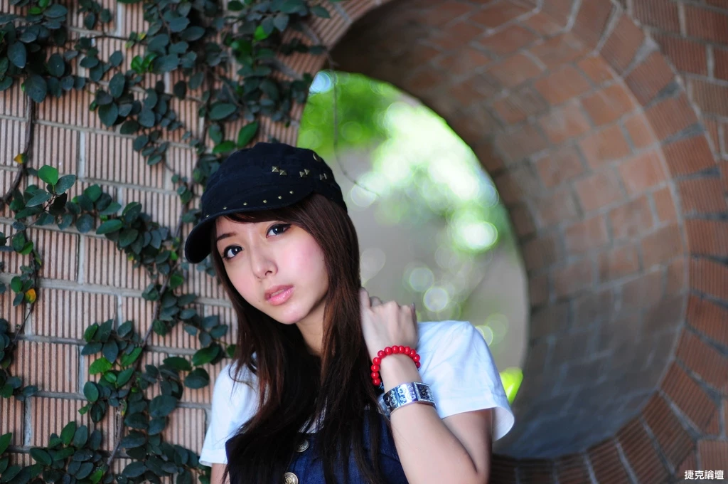 17653128.webp