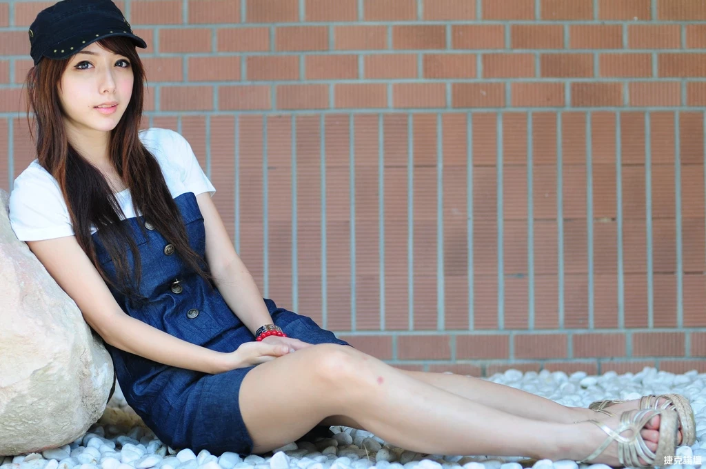 17653130.webp