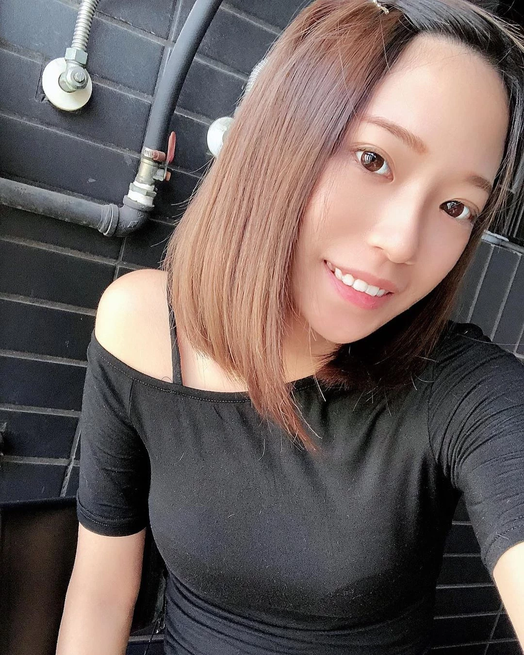 3879307.webp