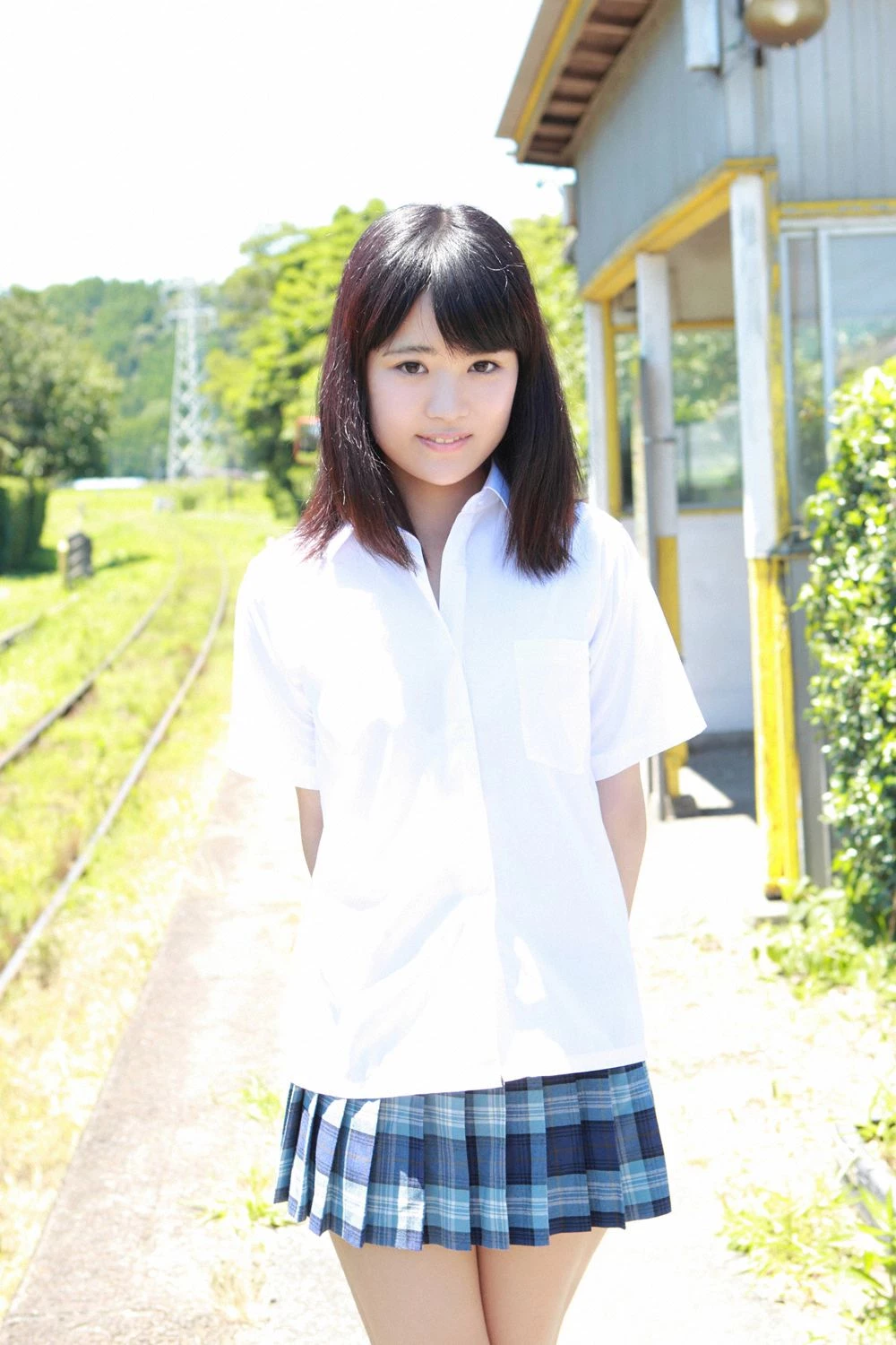 30600695.webp