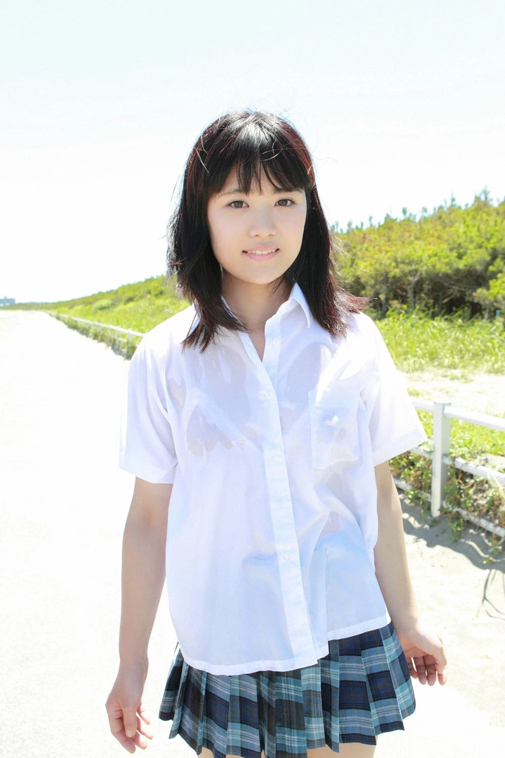 30600698.webp