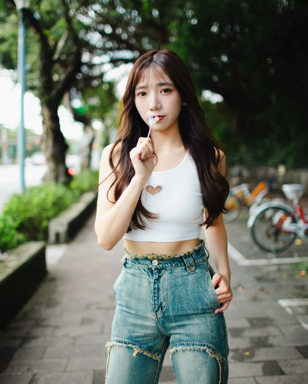 31360083.webp