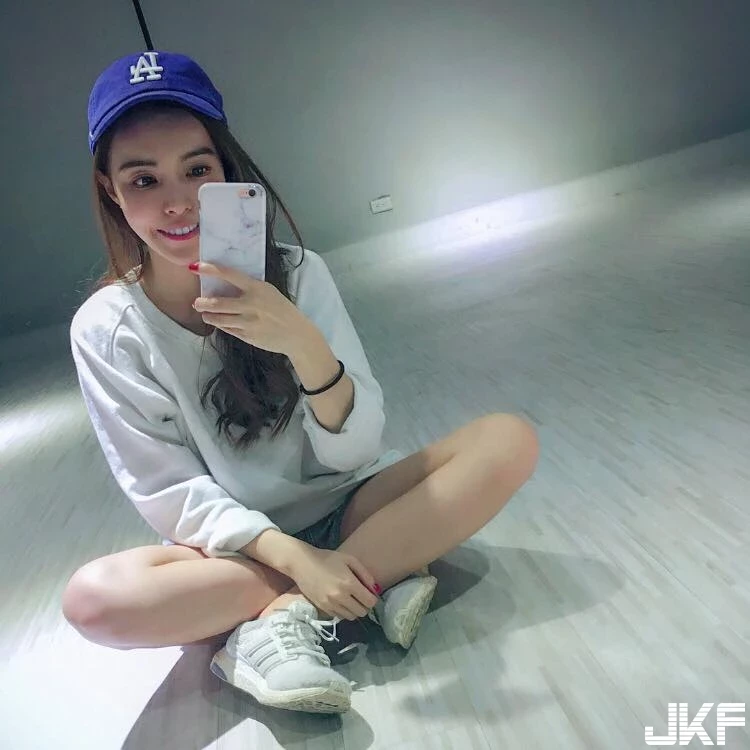 16792544.webp