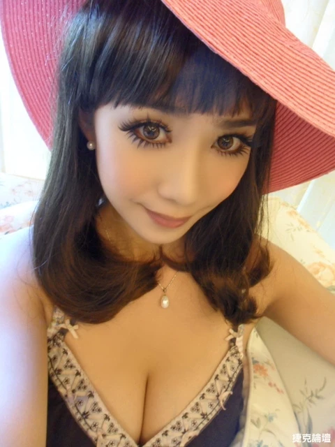 17360294.webp
