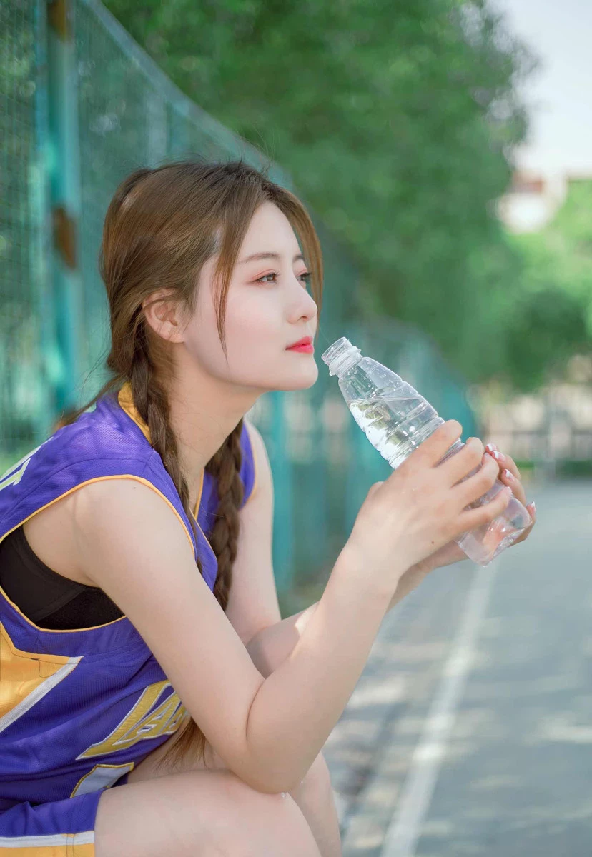 4171100.webp