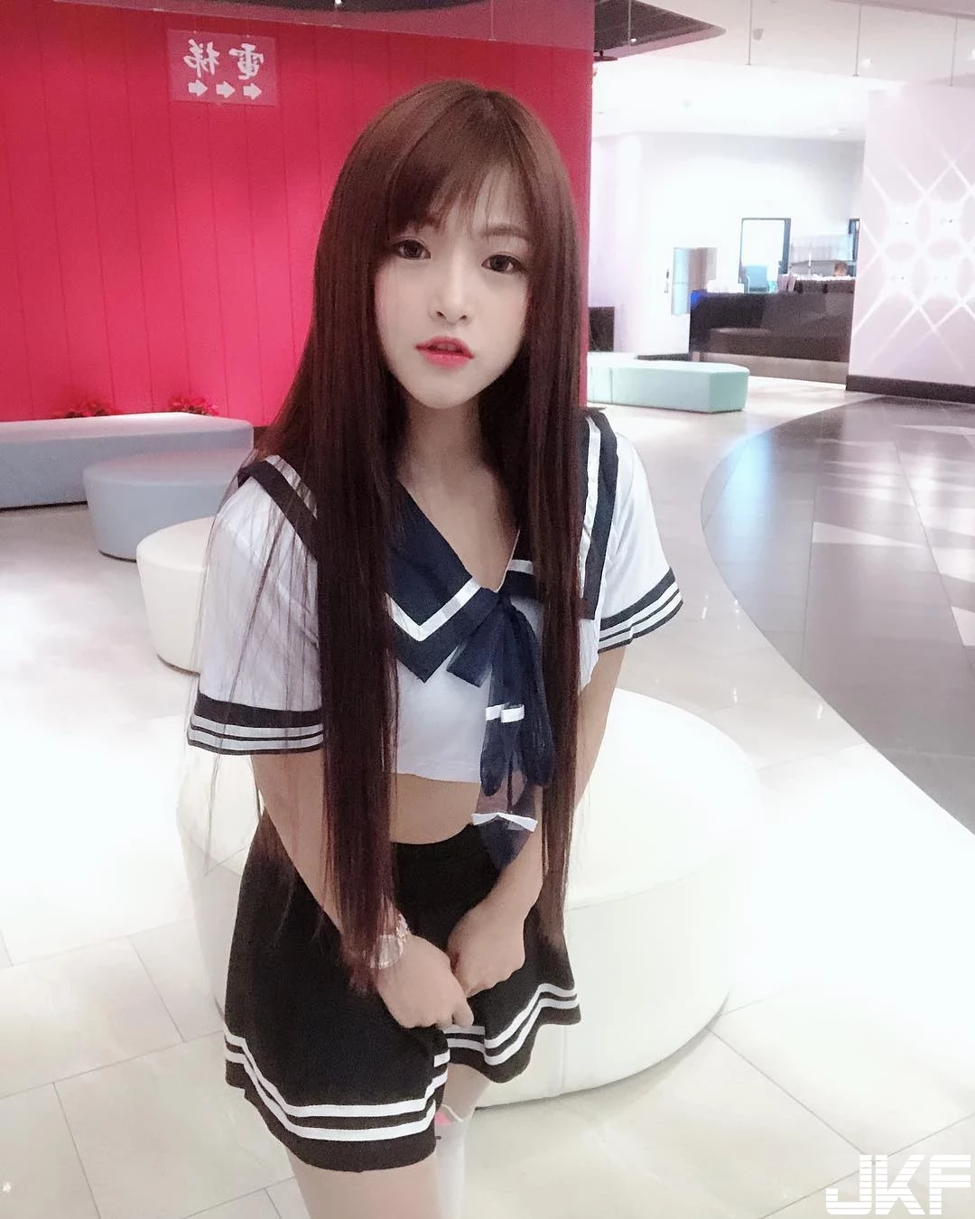 4552071.webp