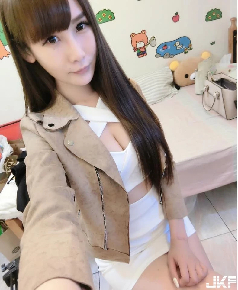16830554.webp