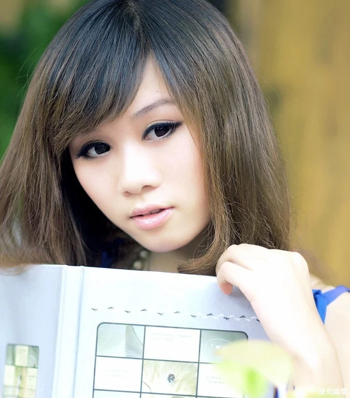 17526794.webp