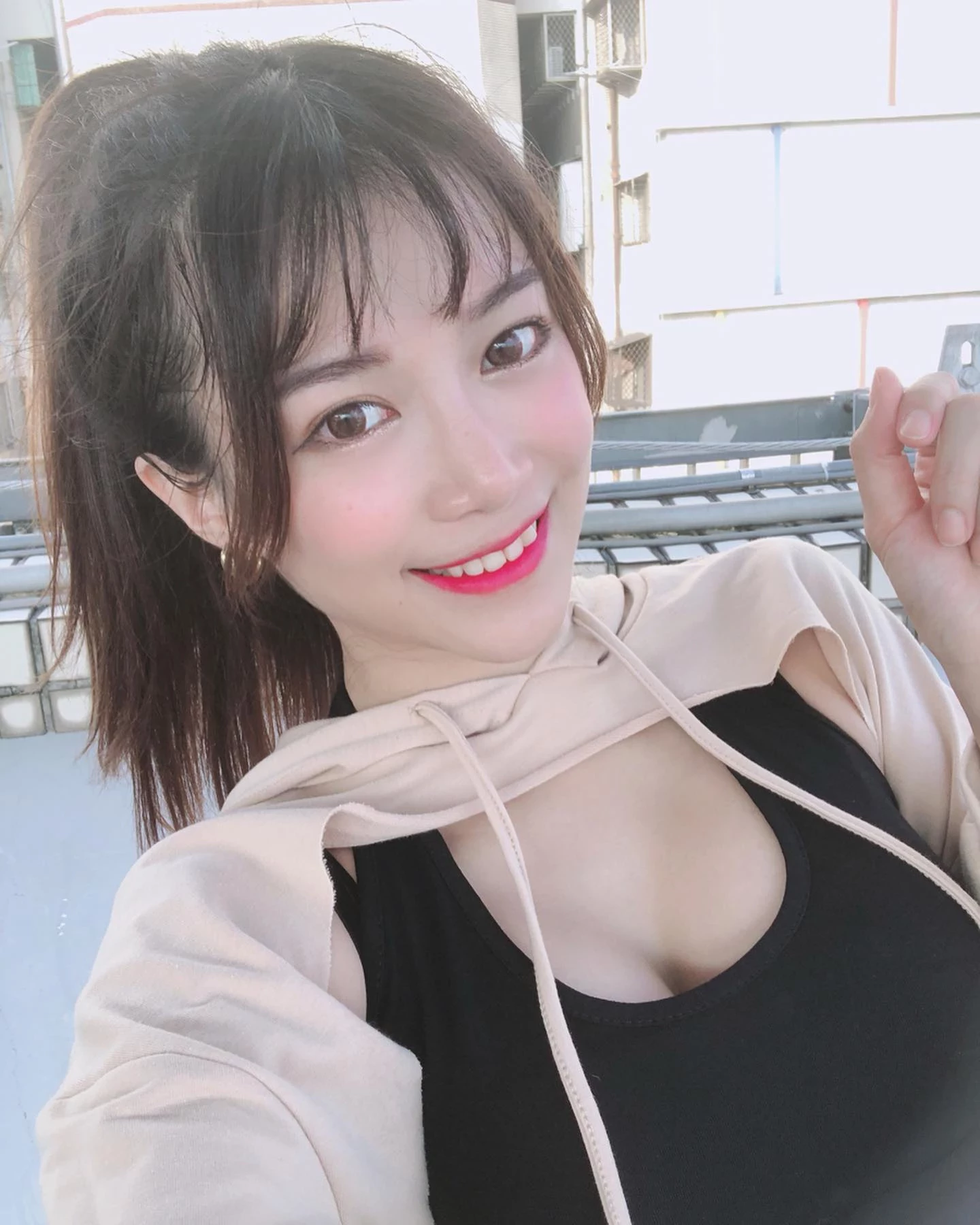 19598878.webp