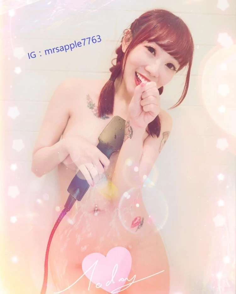 3886374.webp