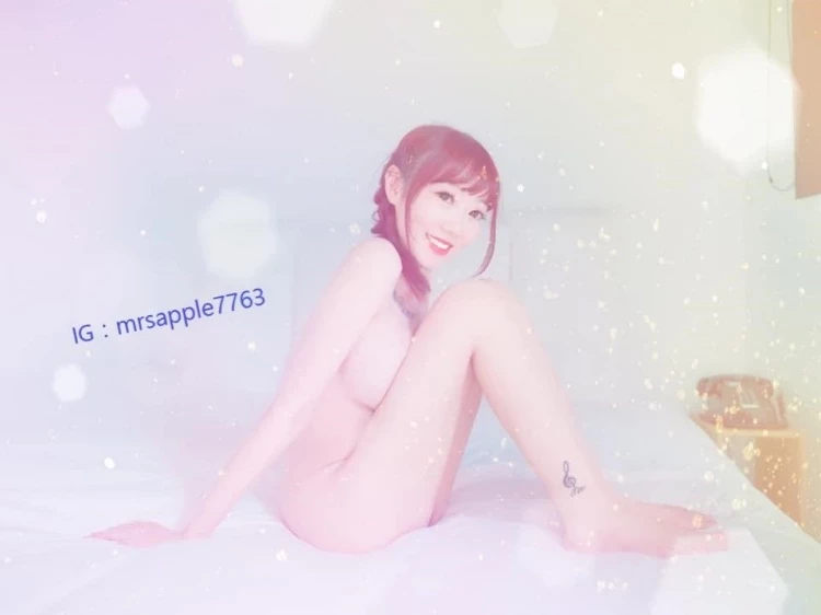3886378.webp