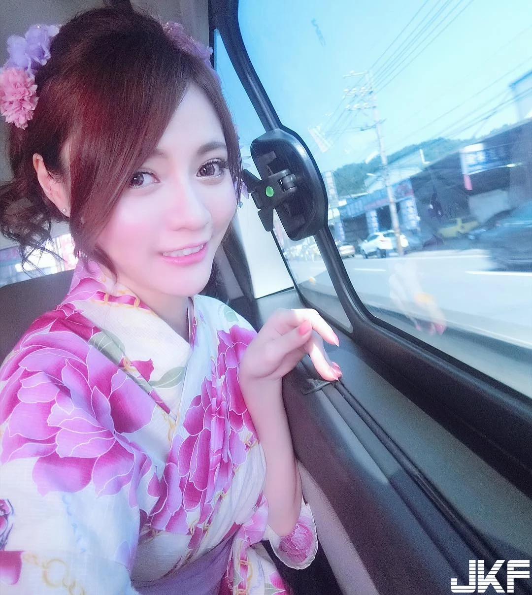 16809907.webp