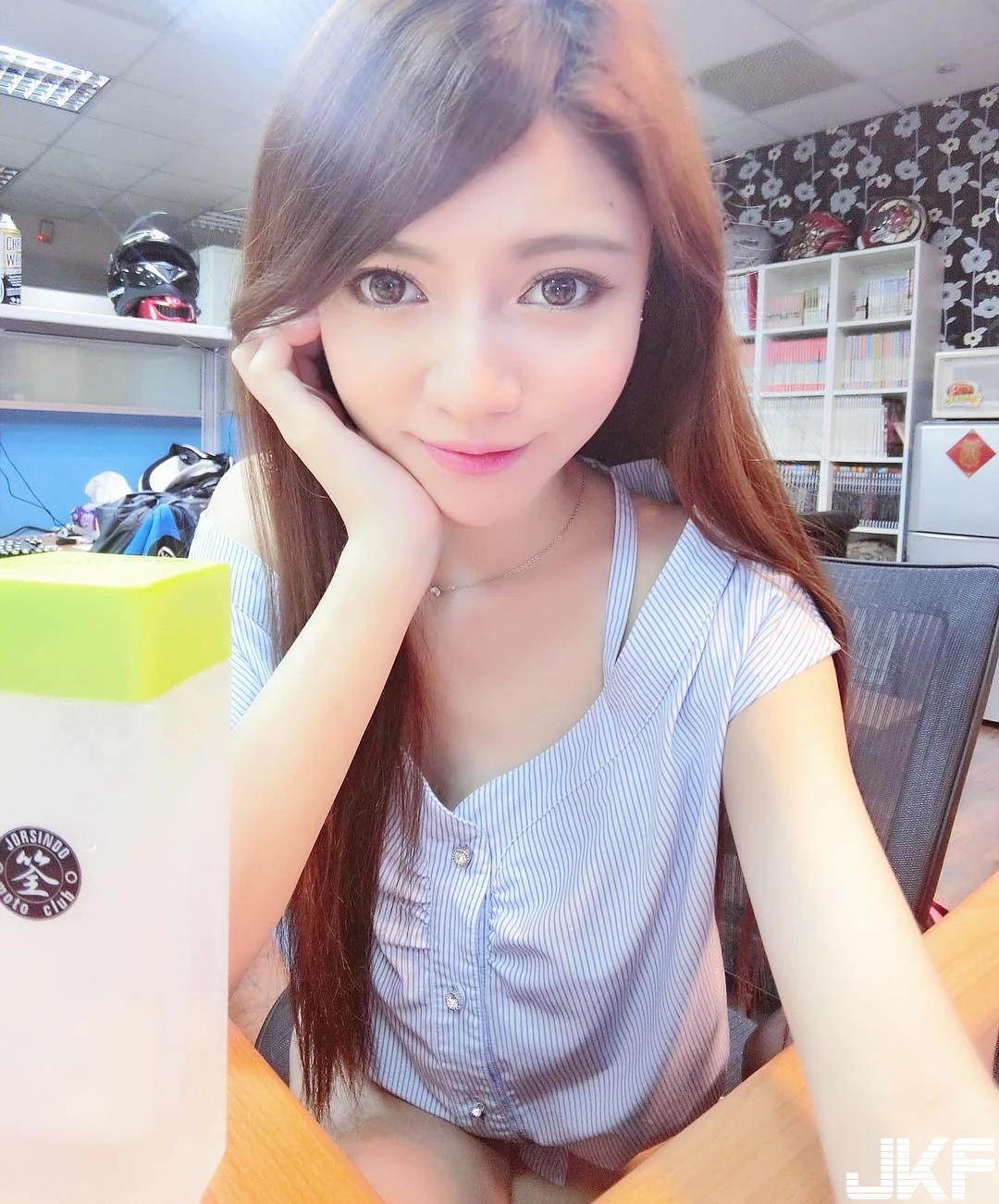 16809908.webp