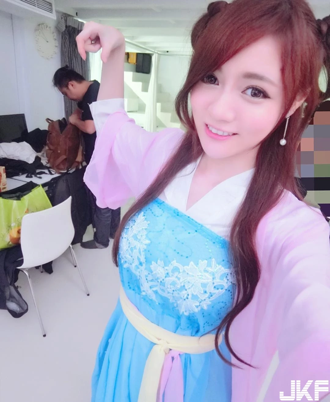 16809915.webp