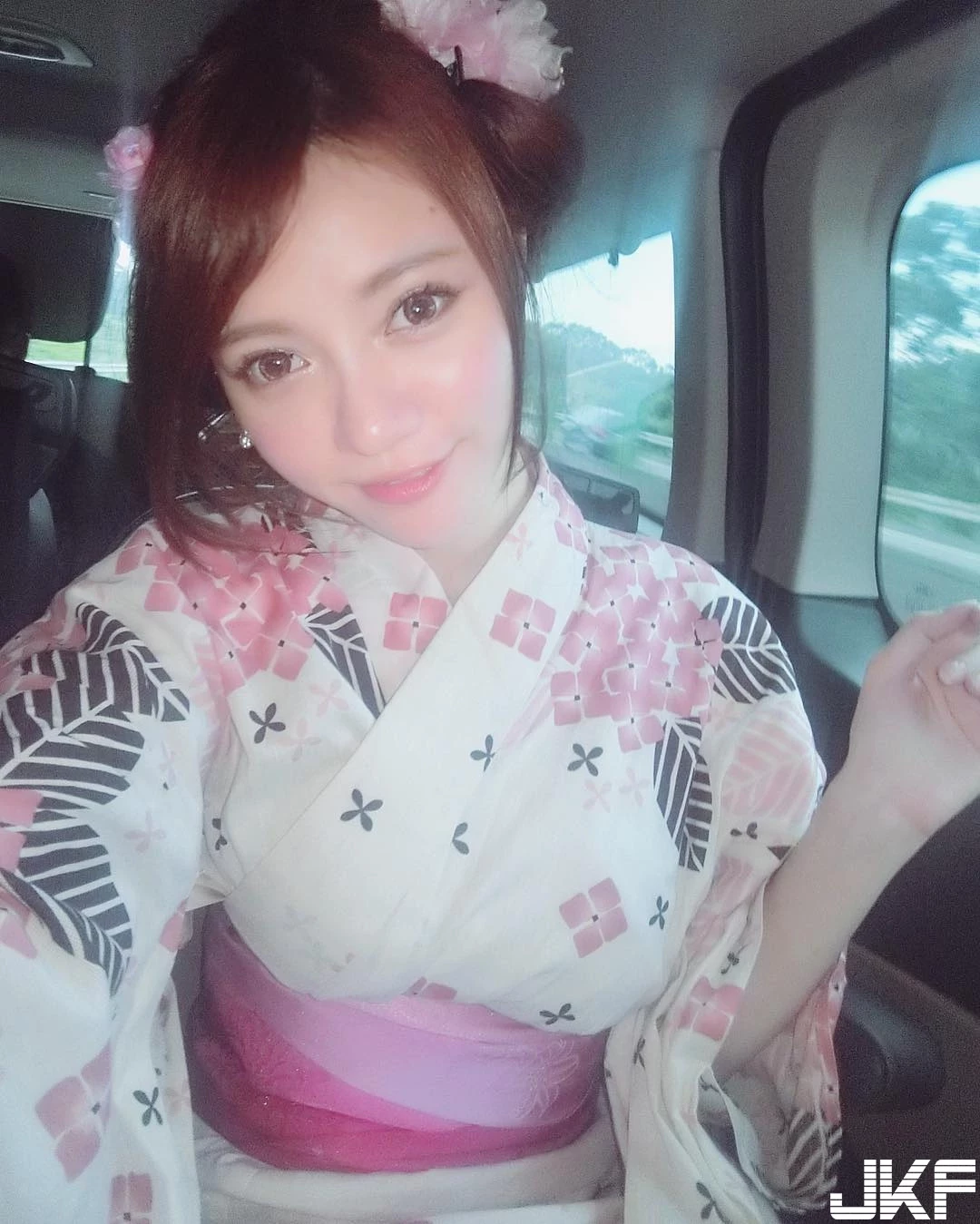 16809930.webp