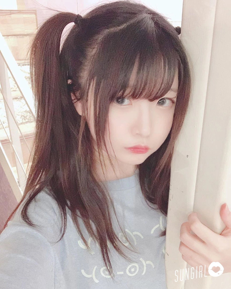 4055629.webp