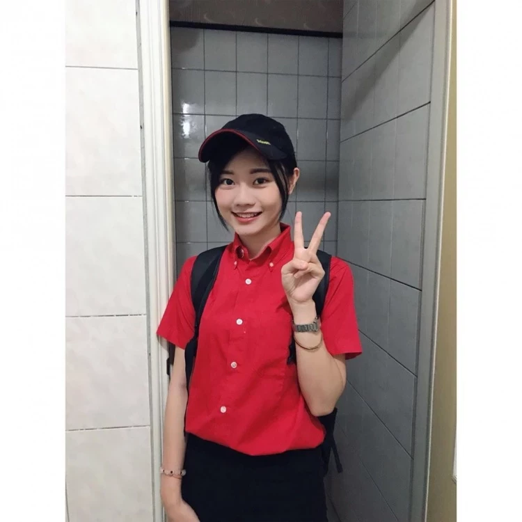 4046512.webp