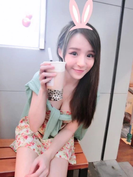 16801353.webp