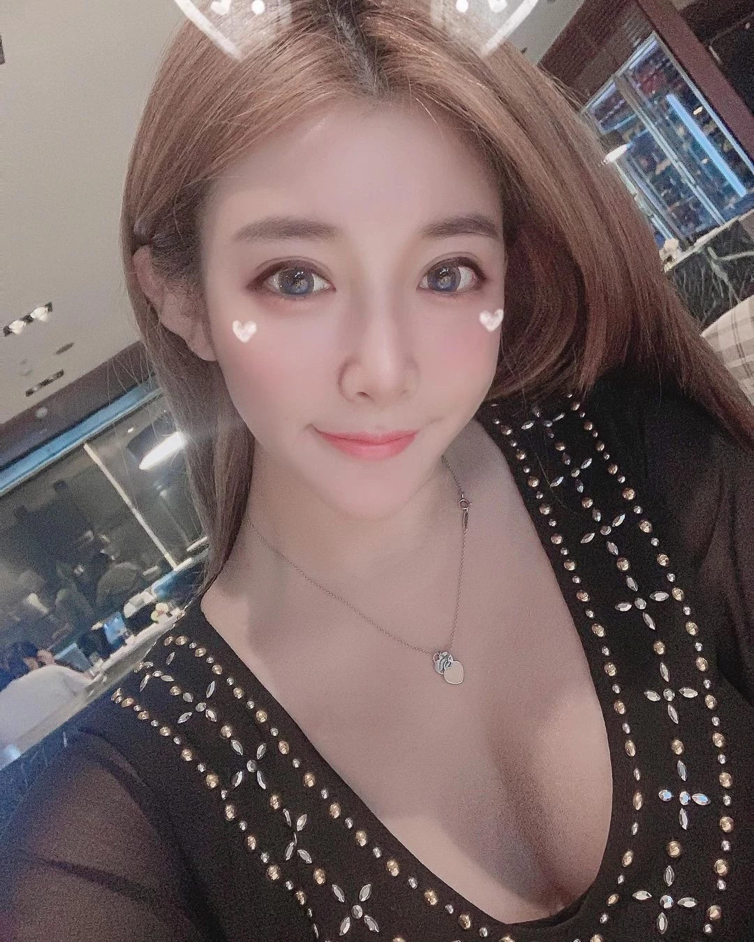 18196348.webp