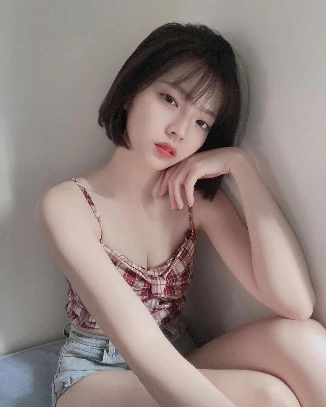 19603347.webp