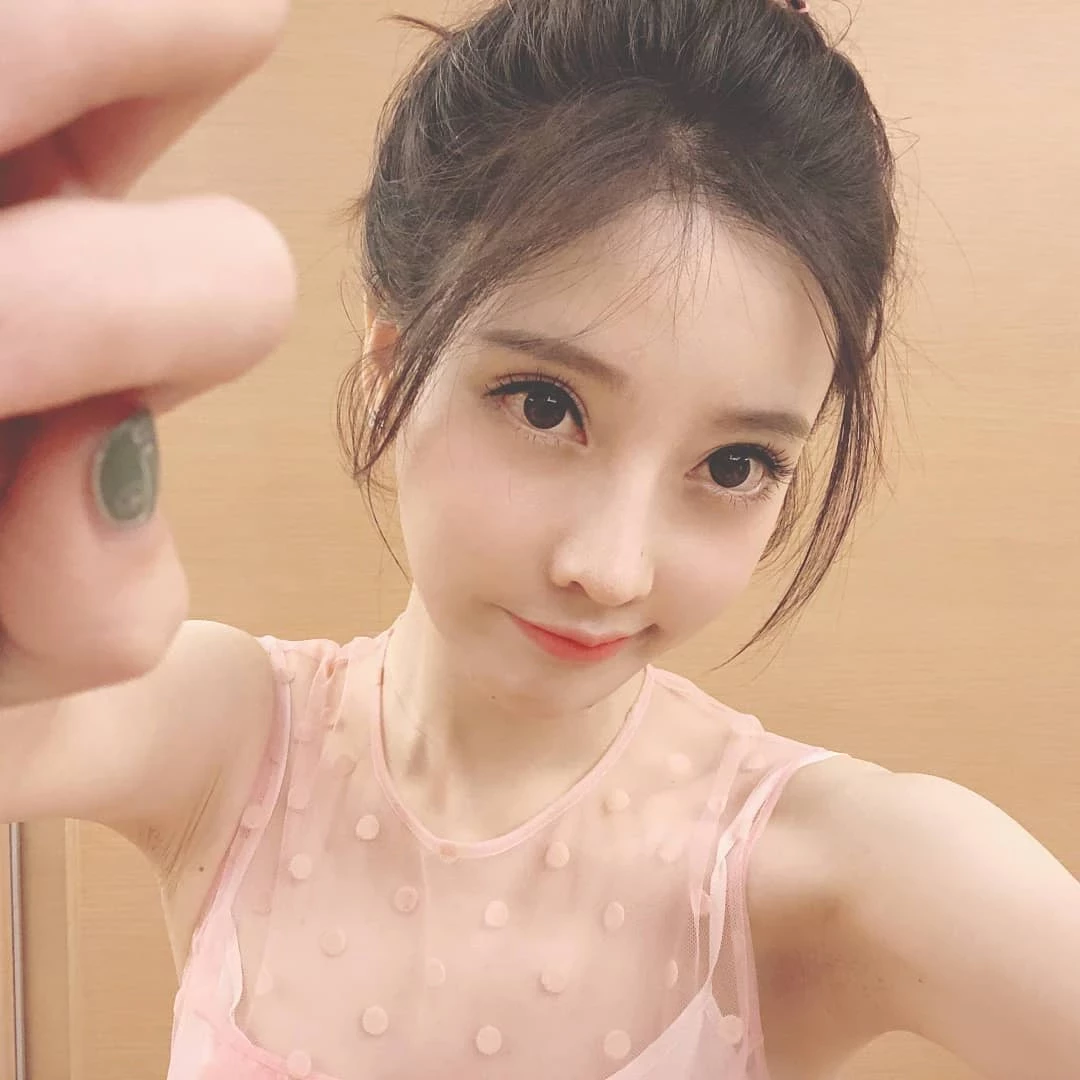 3941890.webp