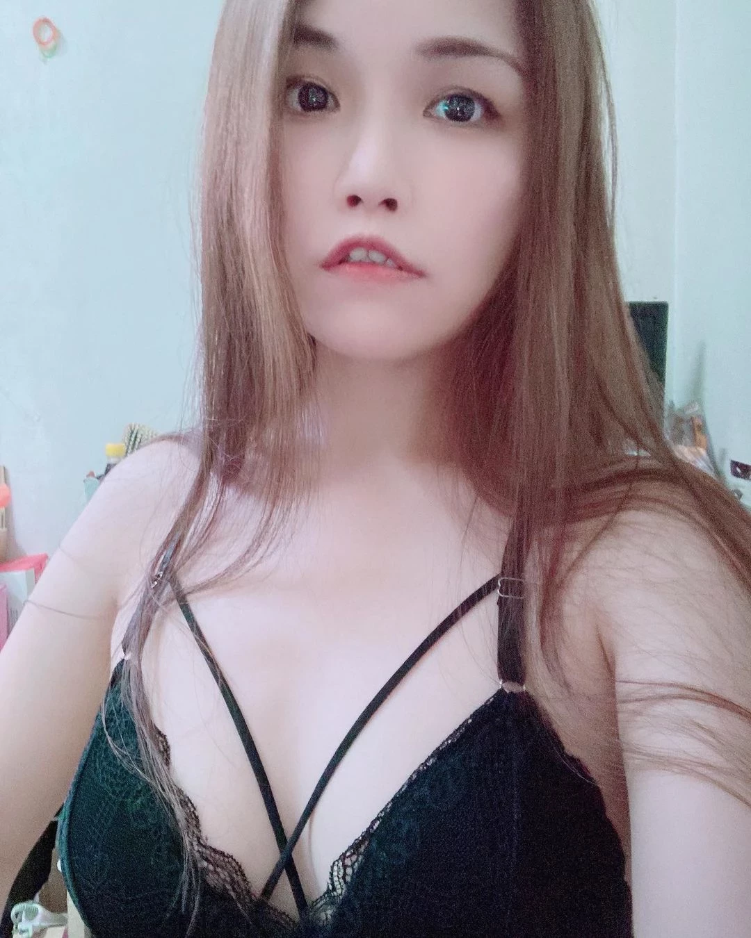 19501408.webp