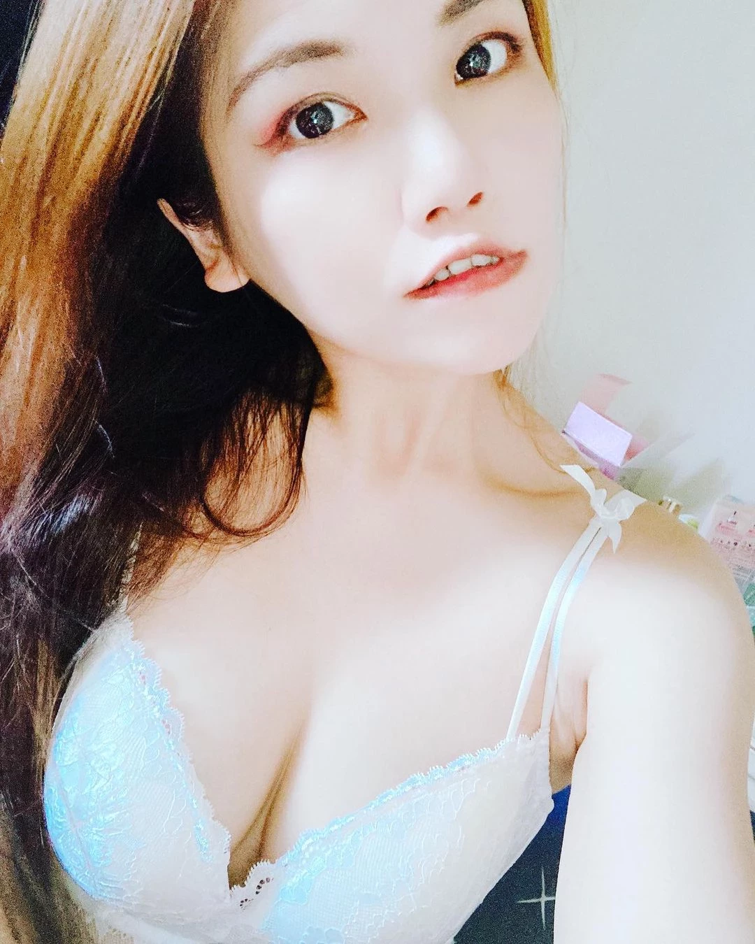 19501416.webp