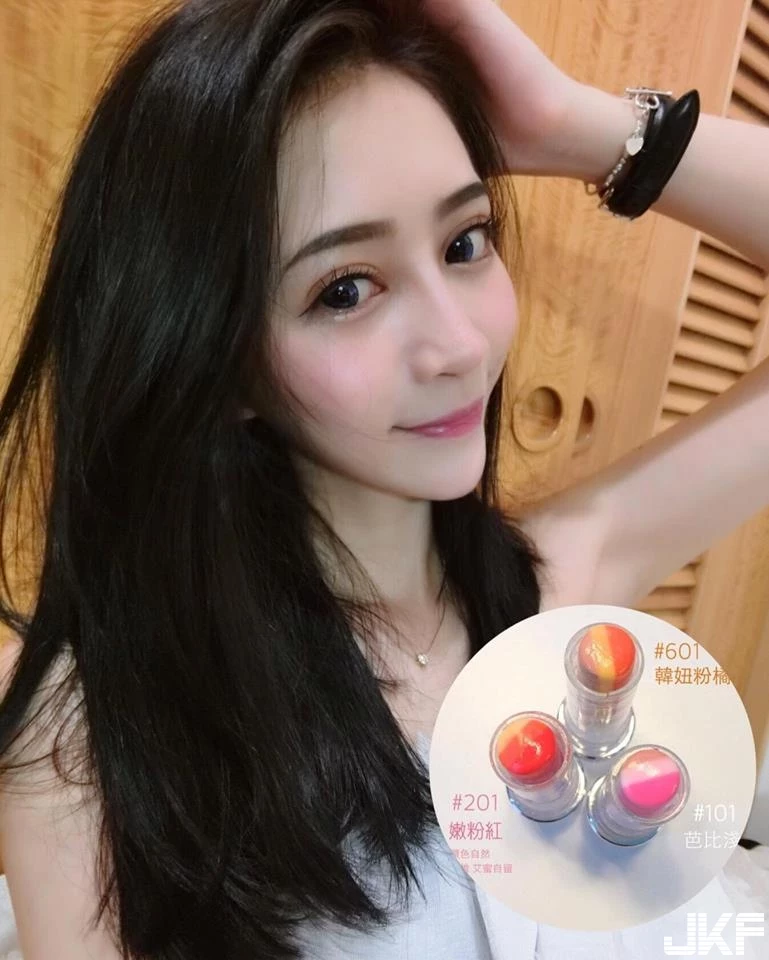 16801426.webp