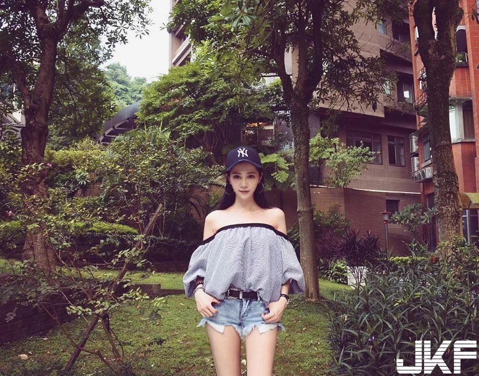 16801431.webp