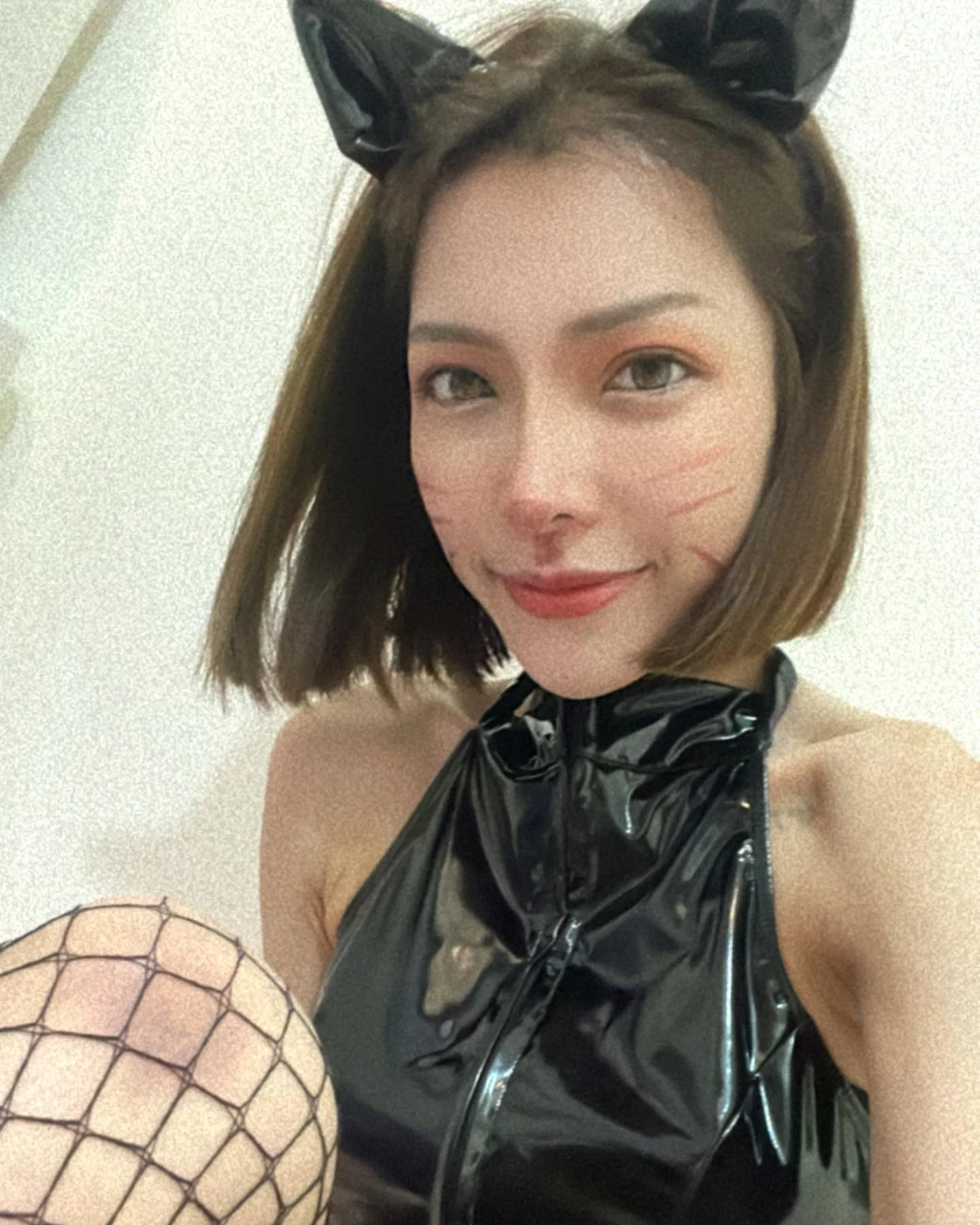 23082995.webp