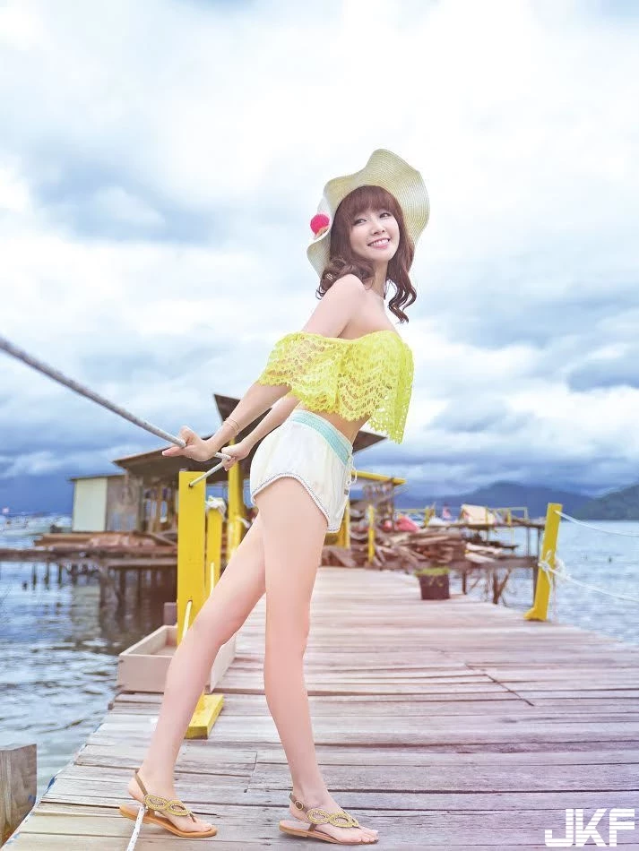 16818876.webp