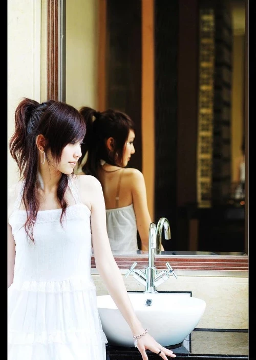 17377121.webp