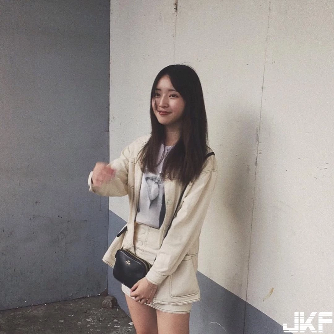 4610734.webp