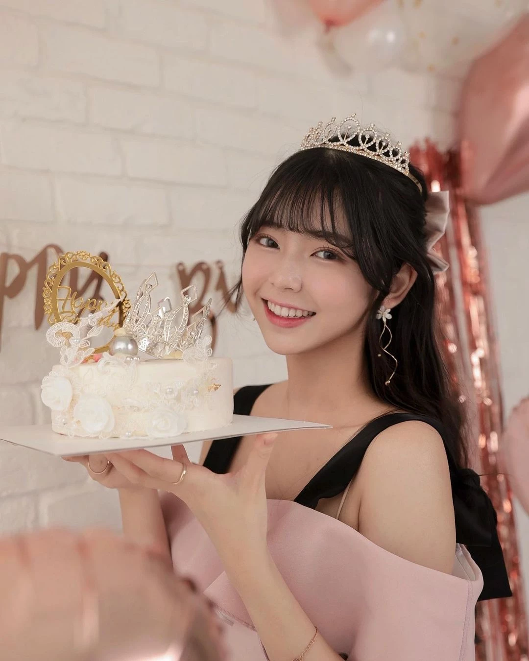 18404335.webp