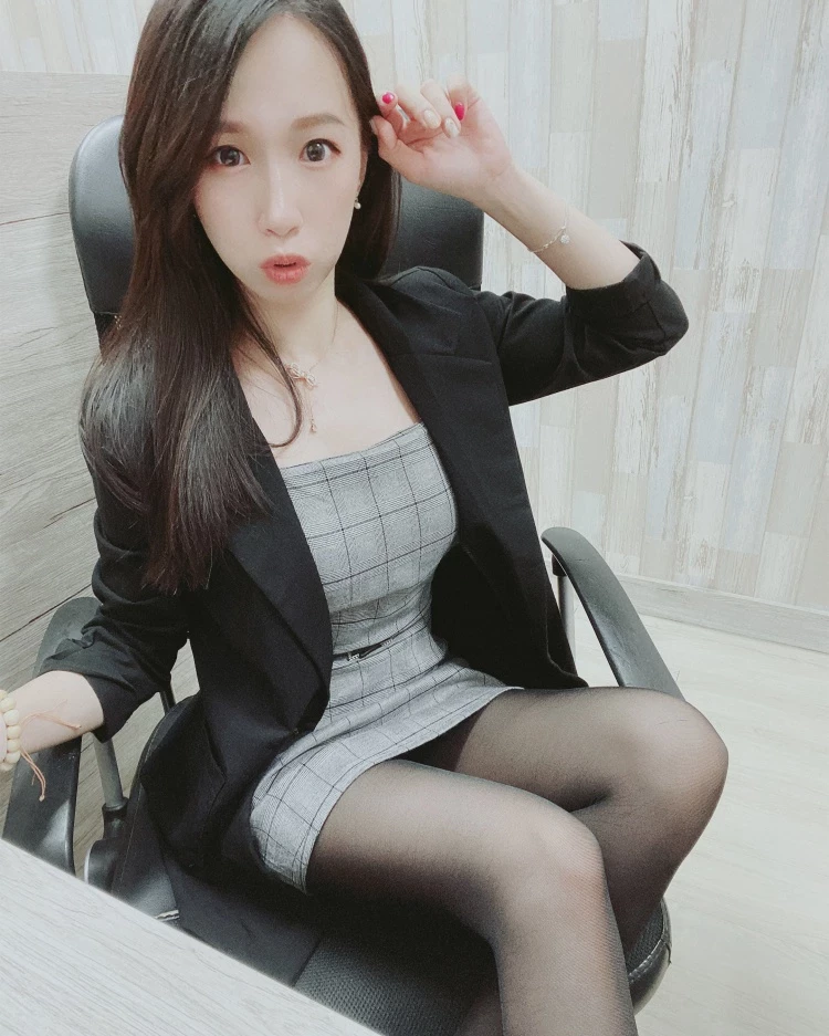 3895508.webp