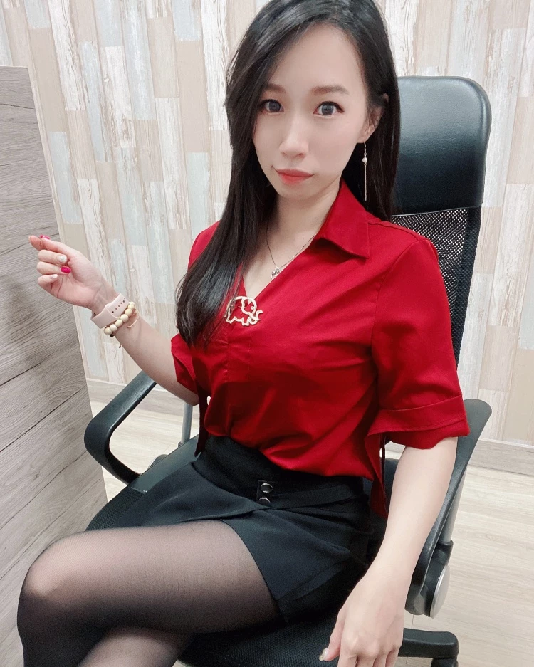 3895510.webp