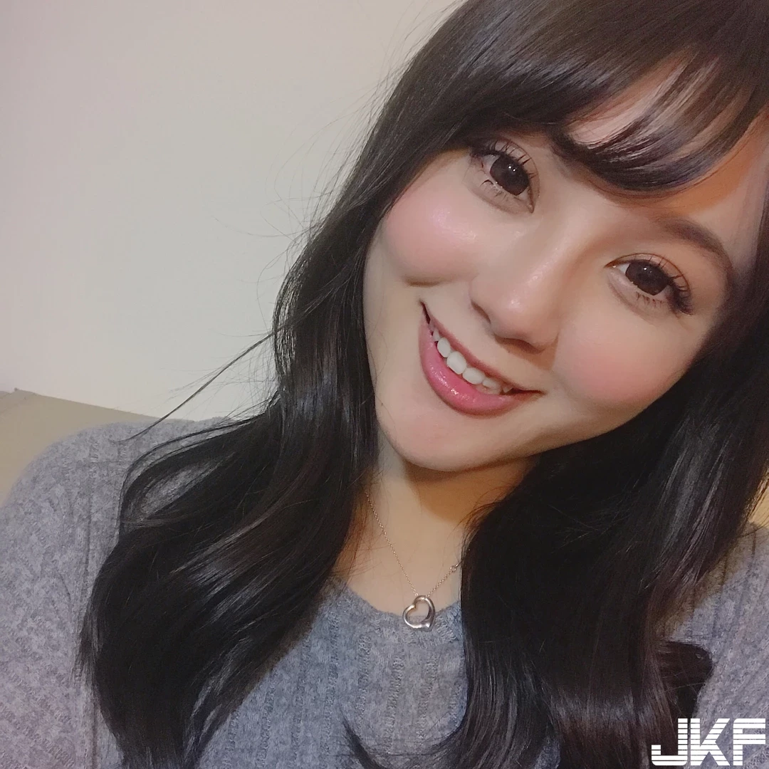 4864446.webp